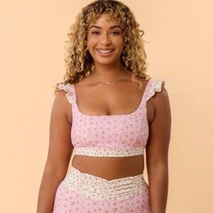 NWT 2X Blogilates Ruffle Corset Sports Bra Pink Floral